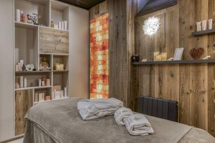 Massages, soins du visage